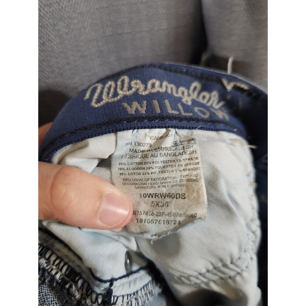 Wrangler Willow Ultimate Riding Jeans Women 28x34 Mid Rise Bootcut Medium Wash - Picture 4 of 7